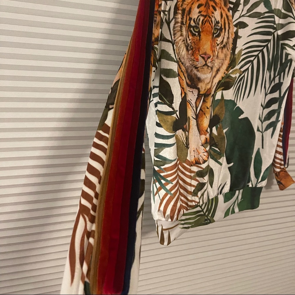 COPY - Aviator nation. Tiger Velvet sweatshirt. Never worn. - Picture 3 of 16